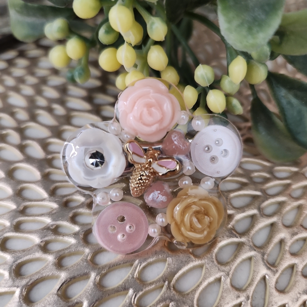 Floral Bee hair clip